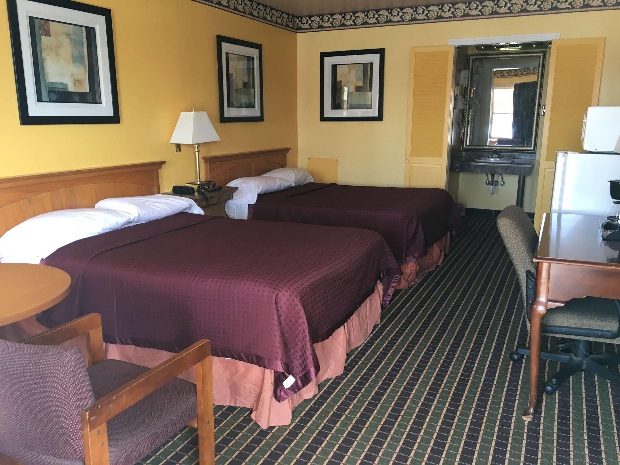 Norwalk Inn 외부 사진