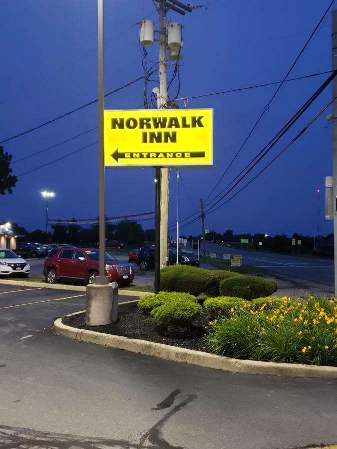 Norwalk Inn 외부 사진